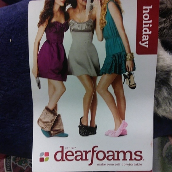 Dearfoams 5-6 Soft Slippers - Picture 5 of 12